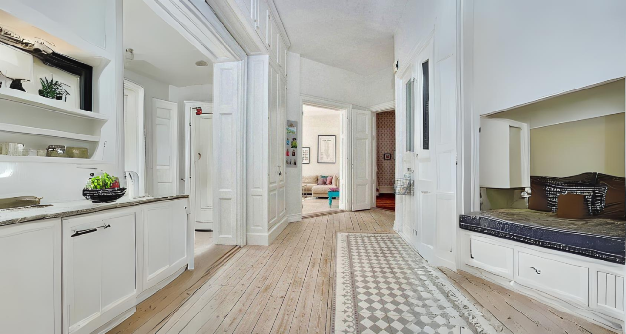 Combining Wood and Tiles Innovative Flooring Solutions